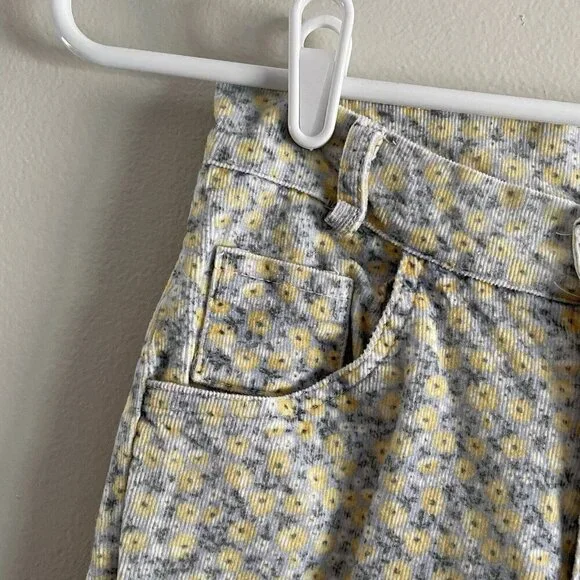 Tach Clothing Womn XS Ditsy Floral High Rise Tapered Crystal Corduroy Ankle Pant - Picture 8 of 14